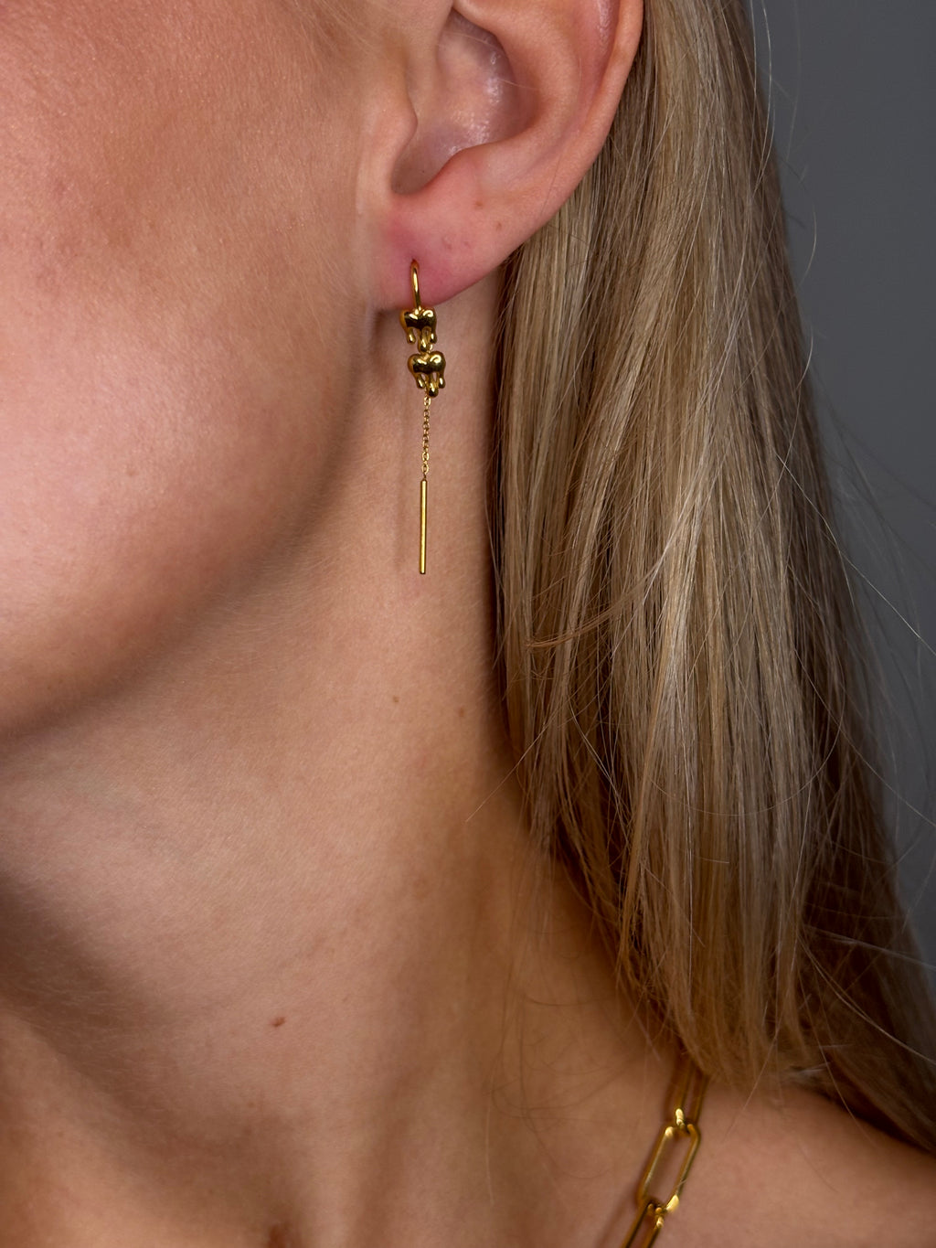 Nomi Earring i guldfarve