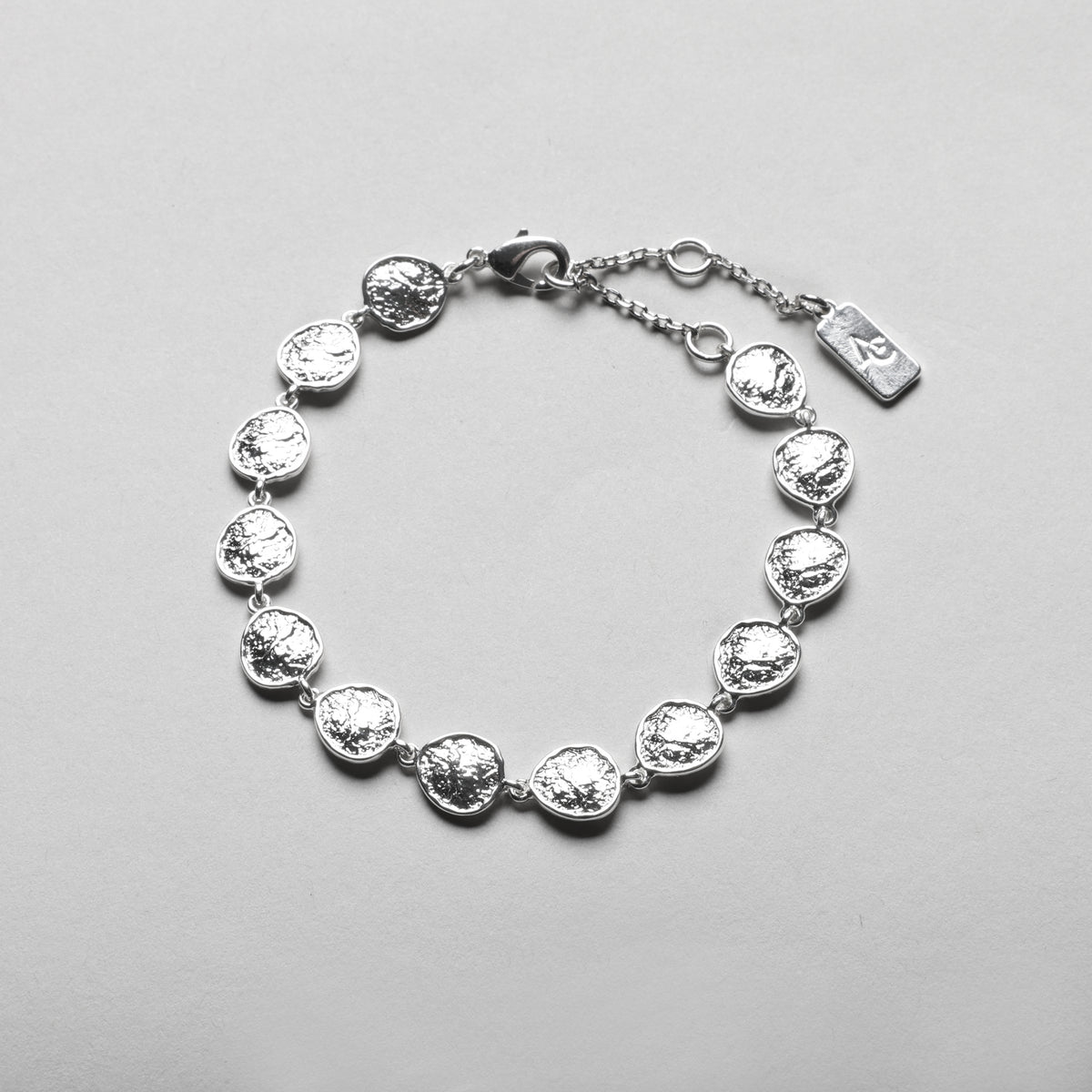 Bornholm Lenk Bracelet i sølvfarve